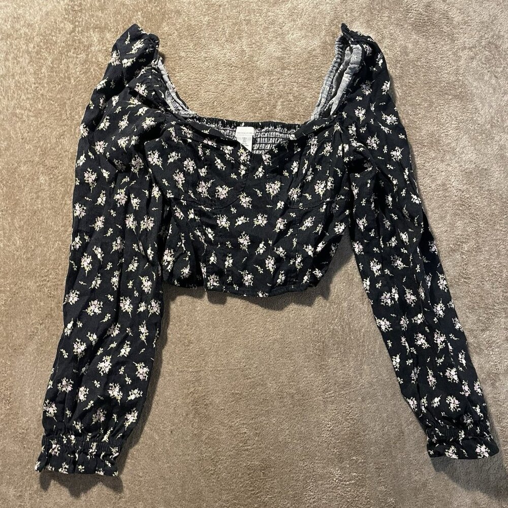 H&M Crop Top Womens Small Linen Puff Sleeve Black Floral Long Sleeve Shirt Smock
